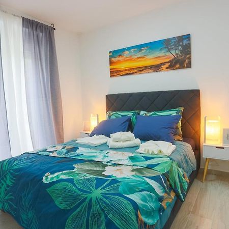 Luxury Apartments Love Kaštela Buitenkant foto